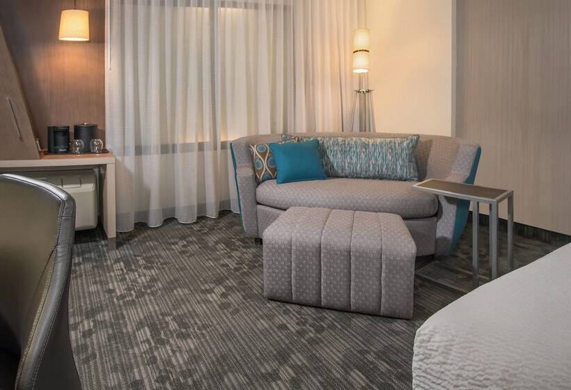 اتاق استاندارد با 2 تخت دوبل, Courtyard By Marriott Prince George
