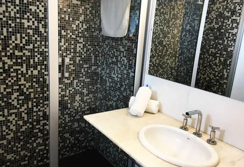 Standard-huone 2 Parivuodetta, Days Inn & Suites By Wyndham La Plata