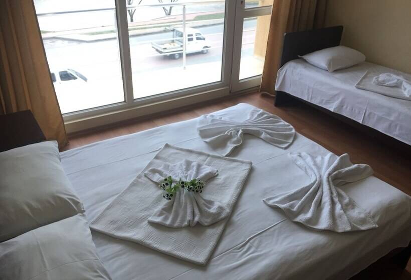 اتاق ساده چهارنفره, Eleganti