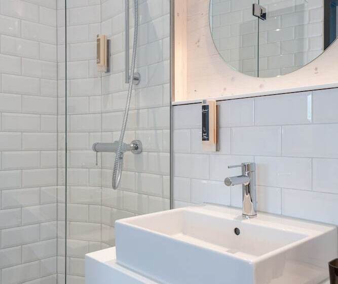 Номер Стандарт с Балконом, Schlafzimmer