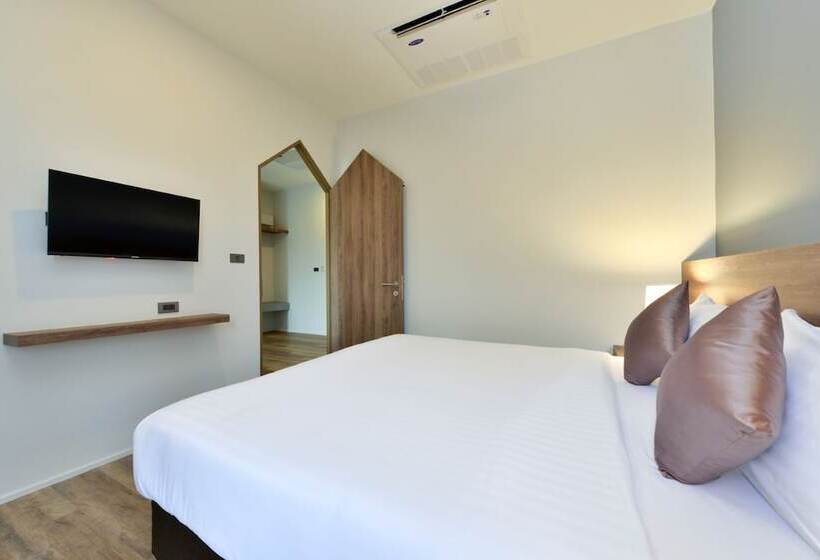 غرفة عائلية, The Chill At Krabi