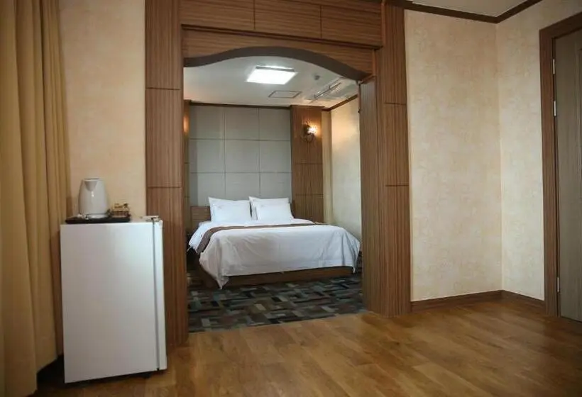 Sviitti, Uljin Grand