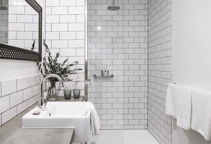スイート, Daylesford Art Motel