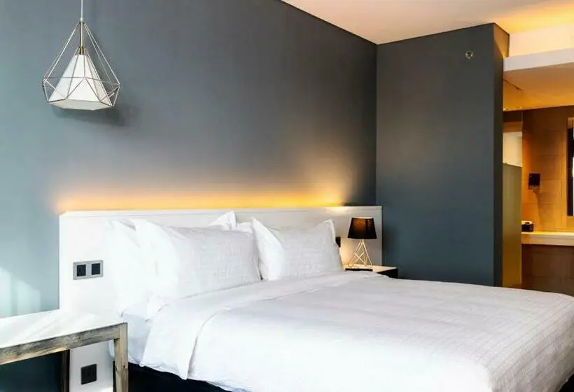 اتاق استاندارد با تخت بزرگ, Trademark Hotel, A Member Of Design Hotels