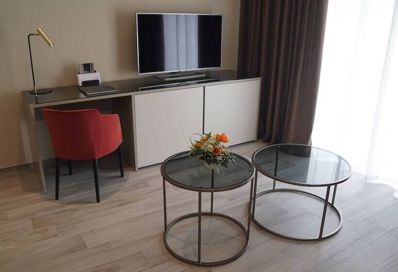 اتاق خانوادگی, Urban Valley Resort & Spa