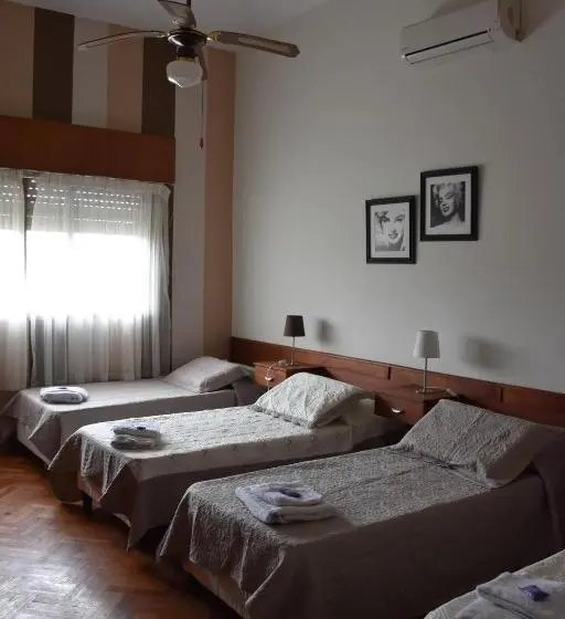 スタンダード４人部屋, Posada De Campo San Cono