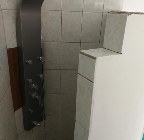 اتاق استاندارد, Secret Garden