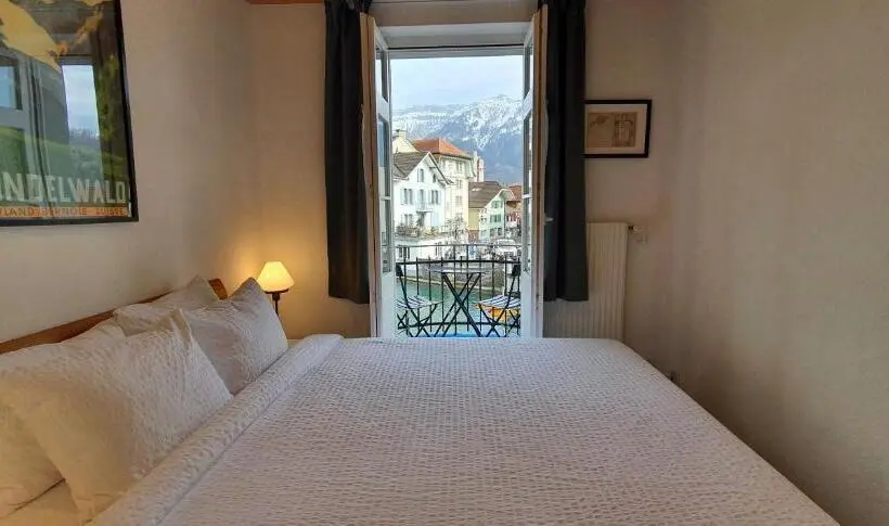 ベーシックルーム, The Aarburg Hotel & Café