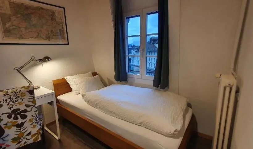 スタンダードシングルルーム, The Aarburg Hotel & Café