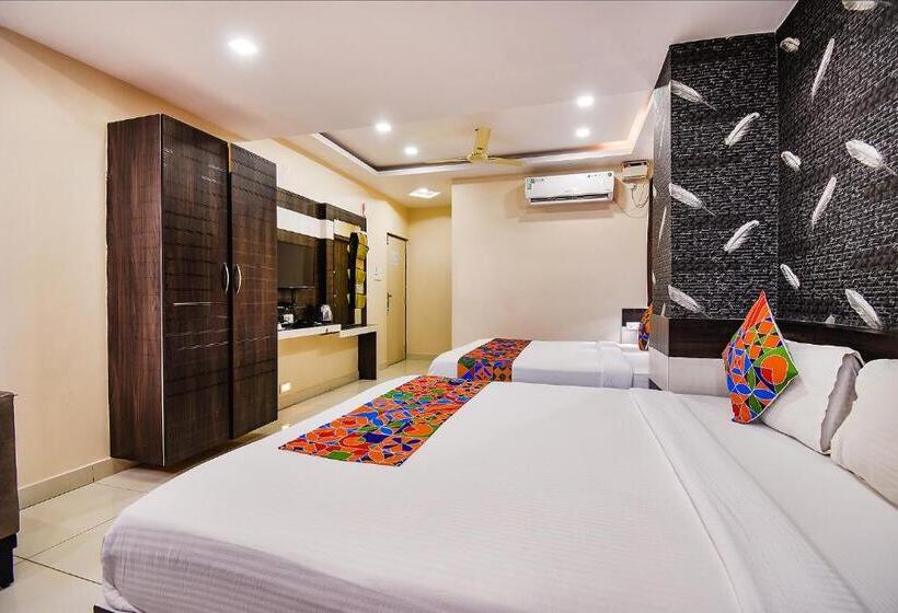 家庭间, Fabhotel Rotano Suites Yelahanka