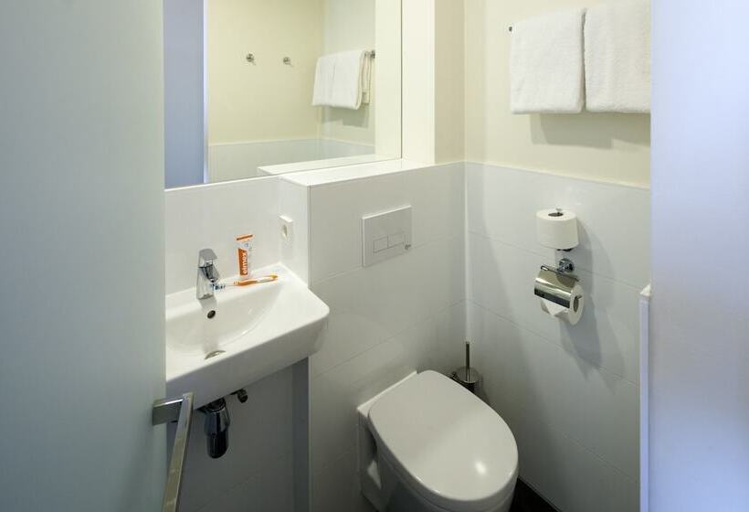 스탠다드 룸, Easyhotel The Hague Scheveningen Beach