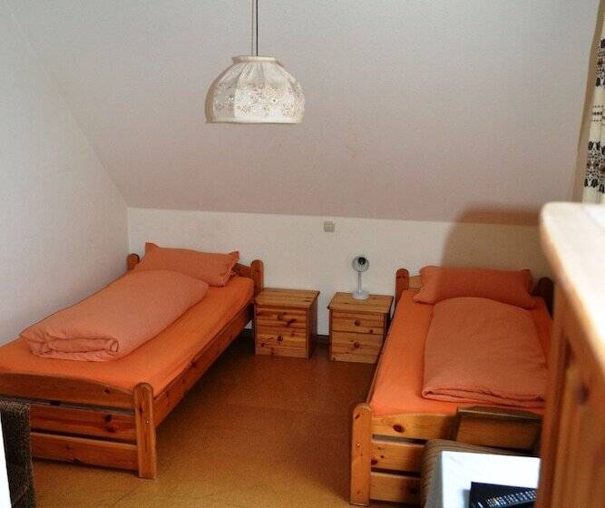 Номер Стандарт, Gaestehaus Tagescafe Eckenfels