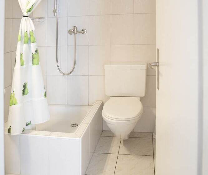 חדר סטנדרט, Rotes Kreuz