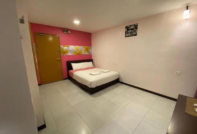 Superior Room, Sweet Memories