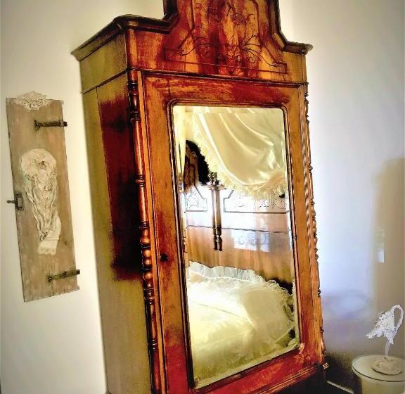 اتاق استاندارد, Domo All Antico Borgo