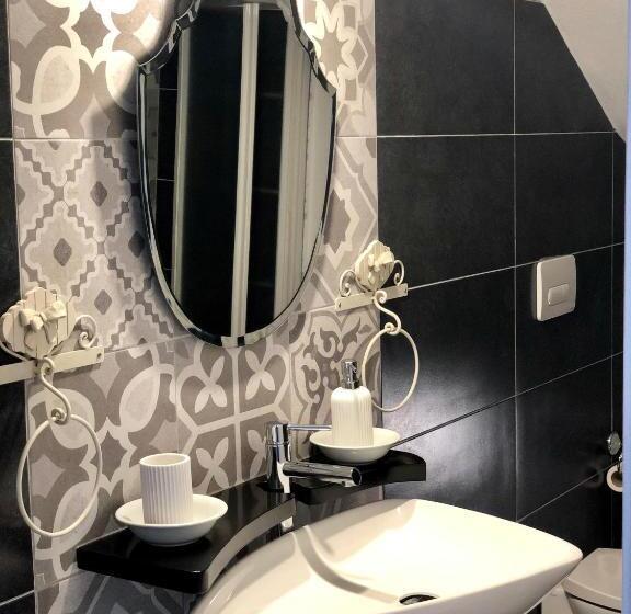 اتاق سوپریور, Domo All Antico Borgo