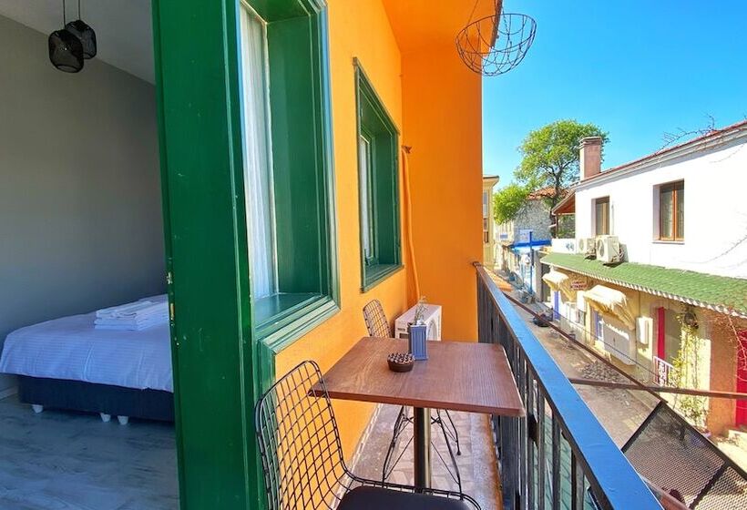 Номер Deluxe Вид на Город, Zer Suites Alaçatı