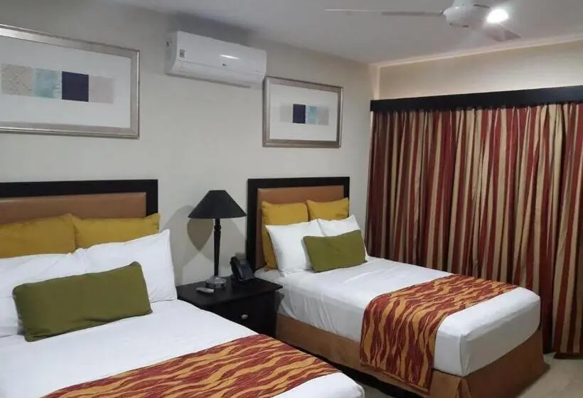 اتاق استاندارد, El Viejo Inn