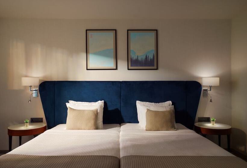 스탠다드 룸 공원 전망, Astor Garden