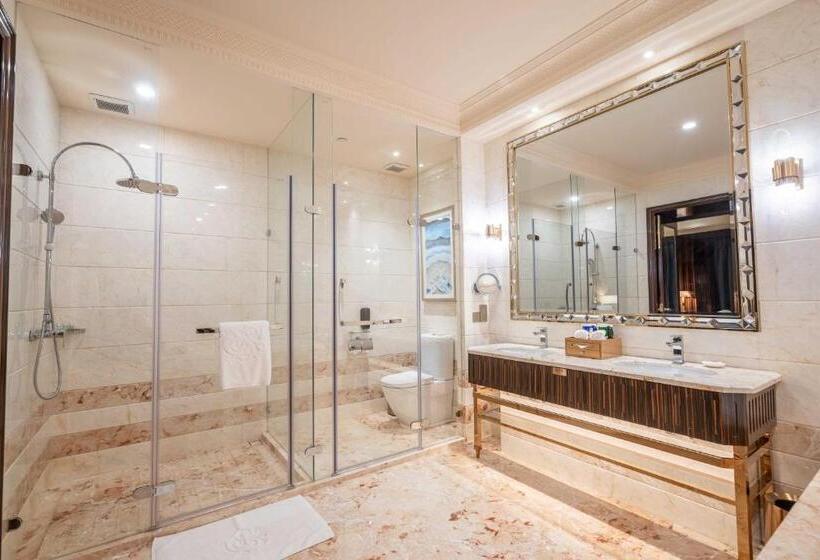 Suite, Chateau Star River Shaanxi