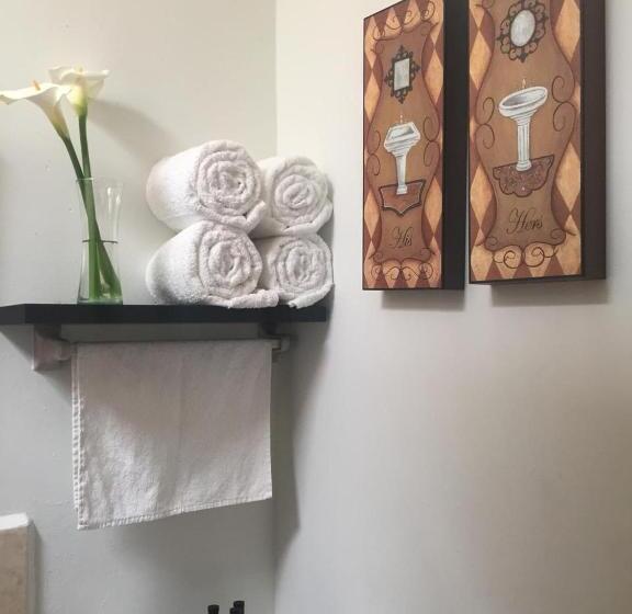 デラックスルーム, Del Centro Hotel Bernal