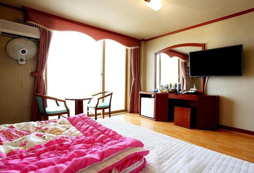 اتاق استاندارد, Sun Motel