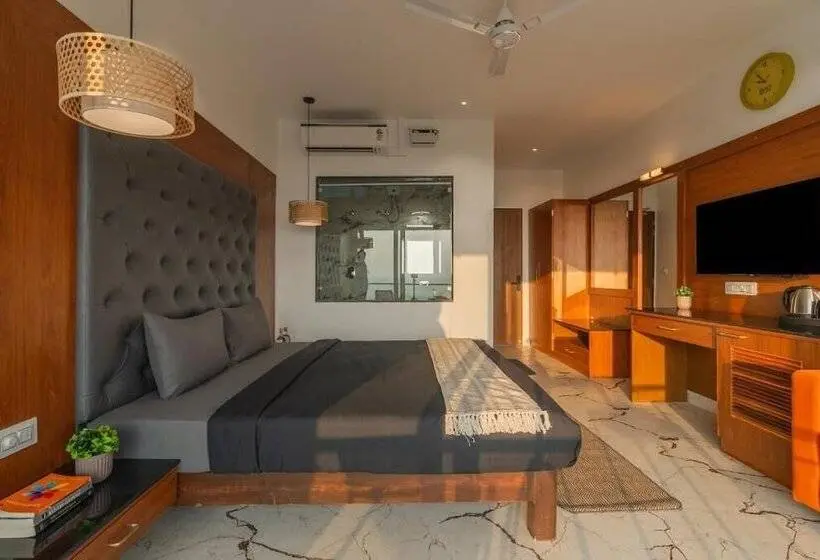 バルコニーつきオーシャンビュースーペリアルーム, The Hosteller Goa, Mandrem