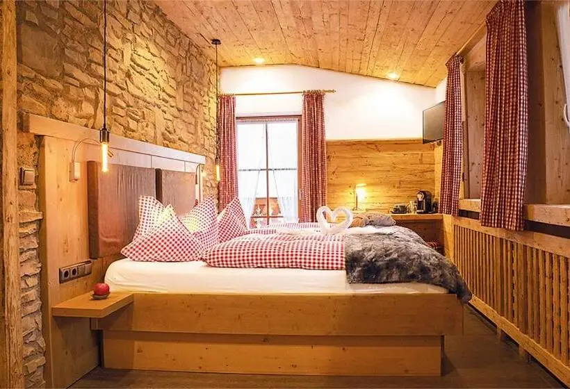 バルコニー付きジュニアスイート, Almhotel Grünsteinblick