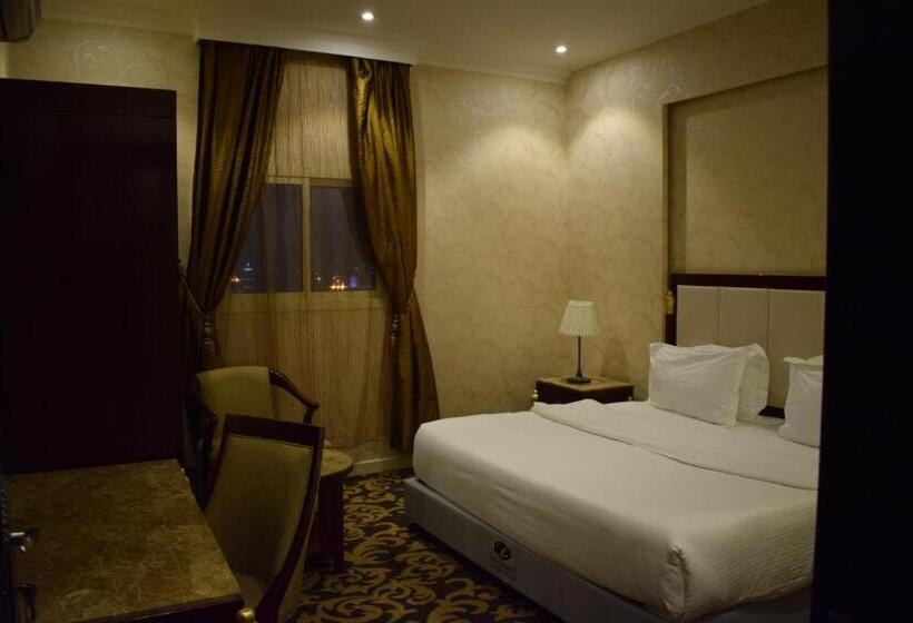 דירת חדר דלוקס, Concord Plaza