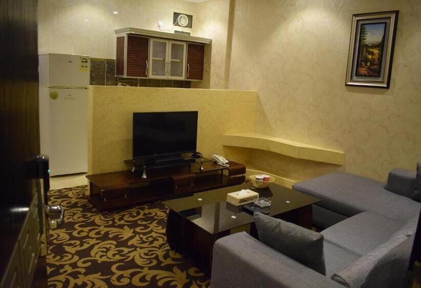 Deluxe Appartement met 1 Slaapkamer, Concord Plaza