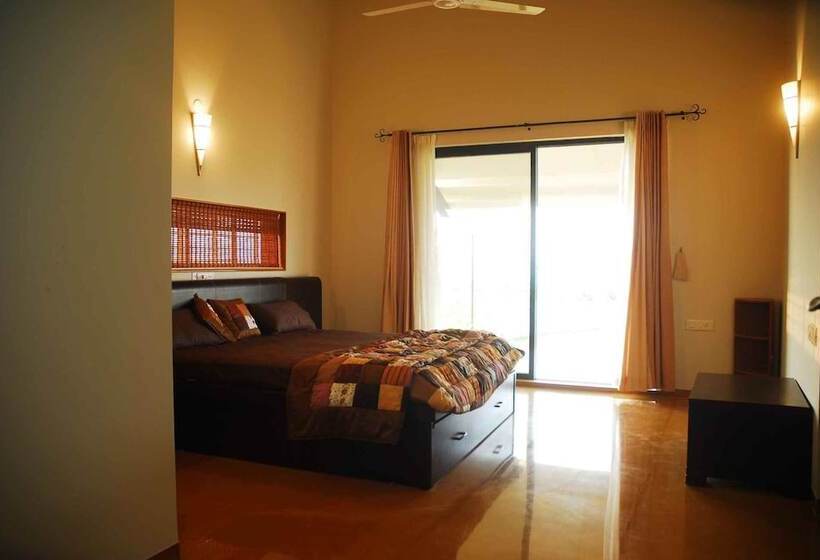 ویلا دلوکس 3 خوابه, Regenta Resort Soma Vine Village Nashik