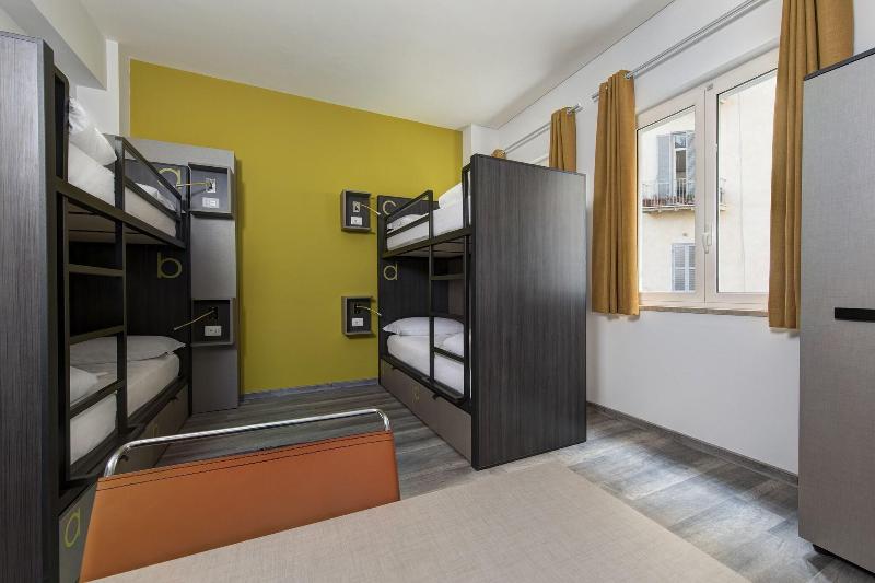 Letto in Camera Condivisa, The Romehello