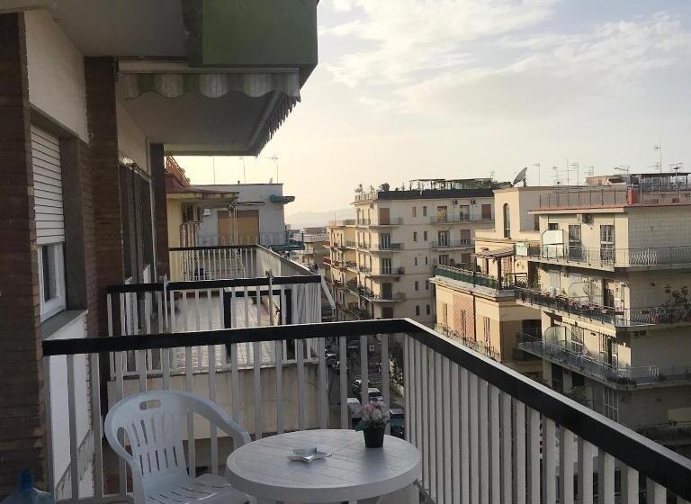 חדר סטנדרט עם מיטת קינג, Alex's Home