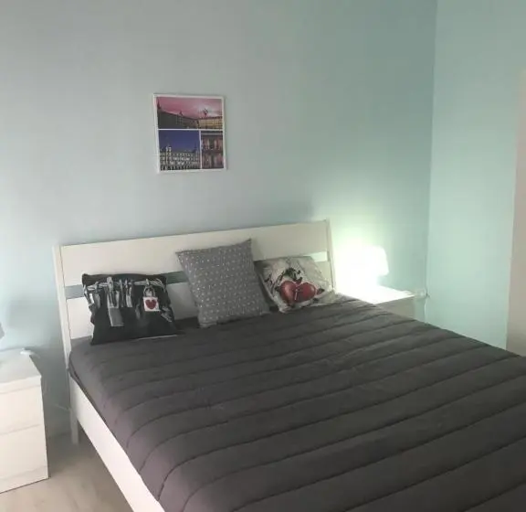 キングサイズベッドのスタンダードルーム, Alex's Home