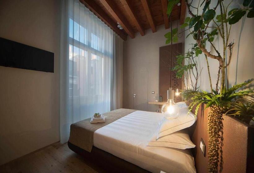 اتاق لوکس, Antica Dimora Luxury Rooms