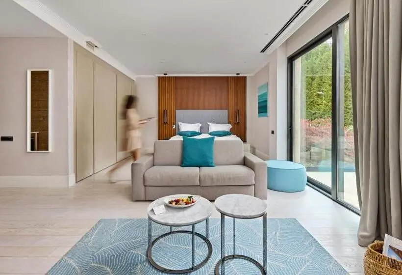 سوئیت با تخت بزرگ, Nikki Beach Resort & Spa Montenegro