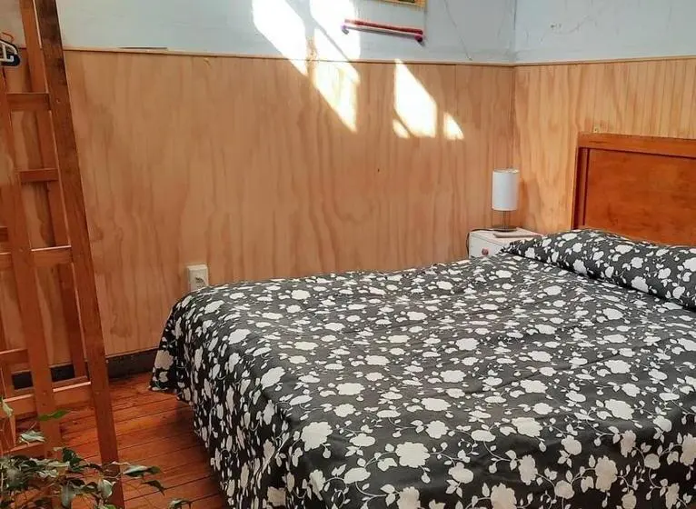 اتاق استاندارد با سرویس بهداشتی مشترک, Casa Elias Valpo Hostel