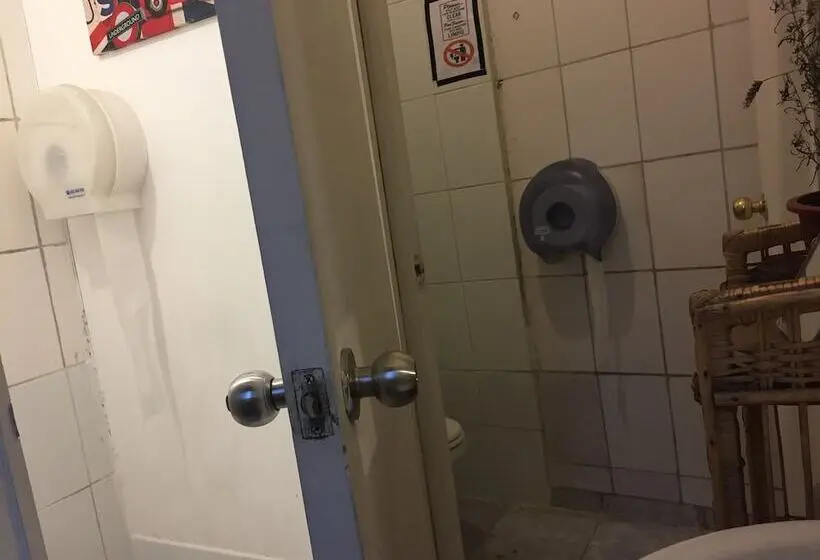 تختخواب در اتاق مشترک, Casa Elias Valpo Hostel