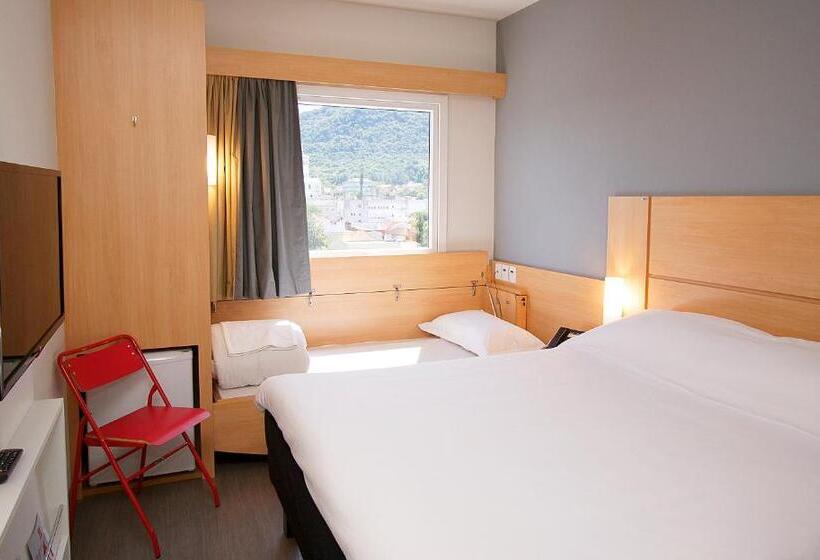 Номер Стандарт, Ibis Montenegro