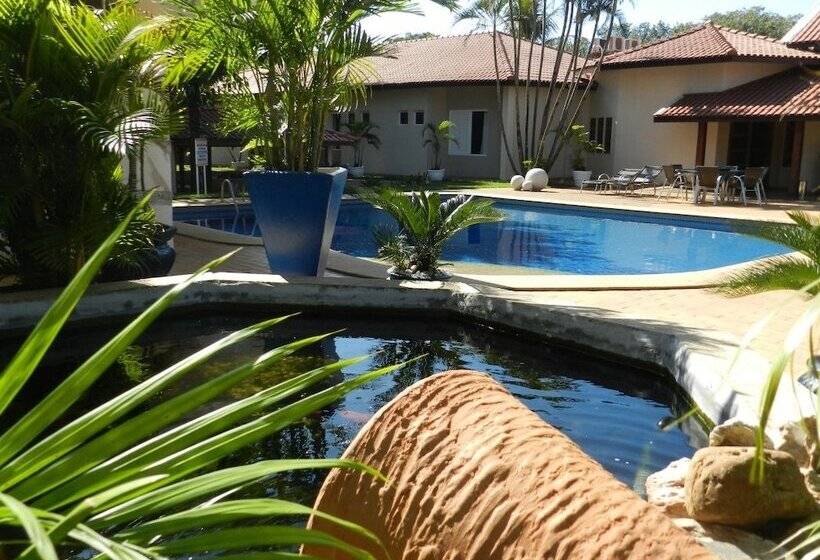 デラックスルーム, Paradise Inn