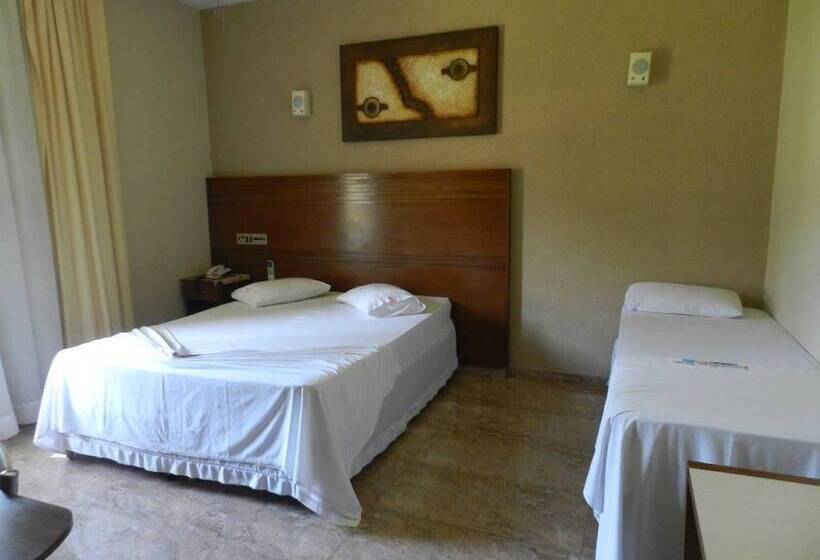 デラックスルーム, Paradise Inn