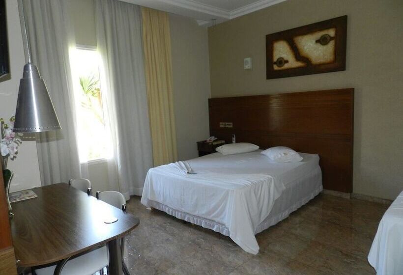 デラックスルーム, Paradise Inn