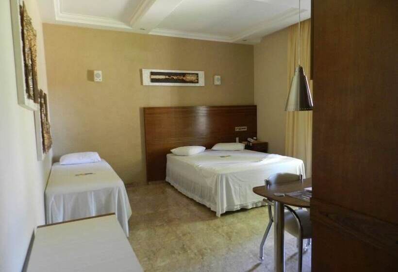 デラックスルーム, Paradise Inn