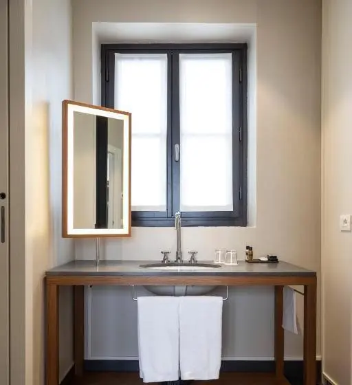 Standard-huone, Savona 18 Suites