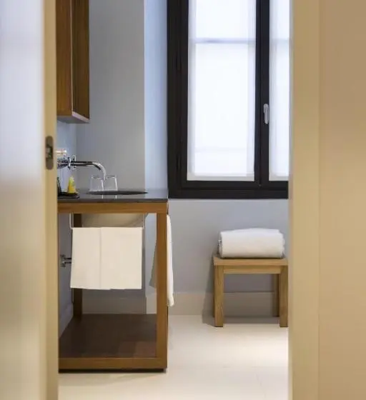 Deluxe-sviitti, Savona 18 Suites