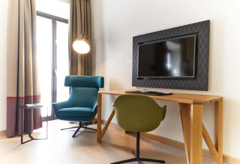 Deluxe-sviitti, Savona 18 Suites