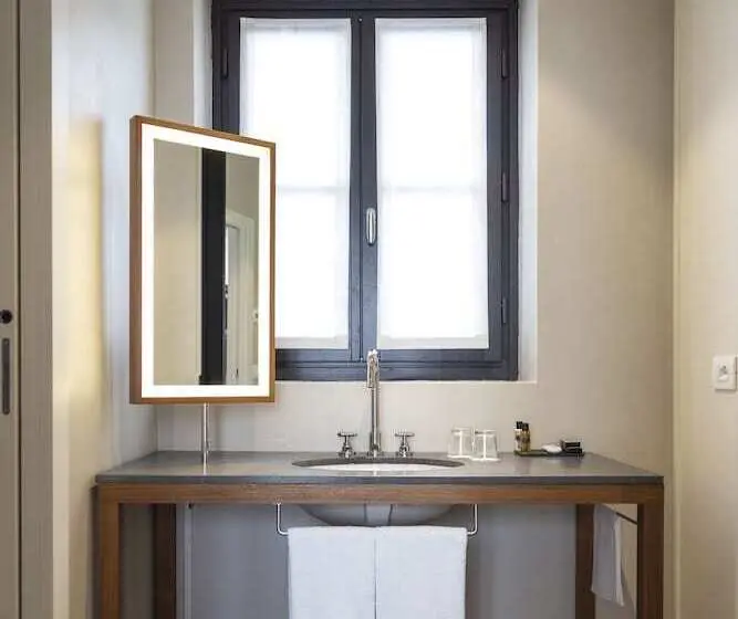 Standard-huone, Savona 18 Suites