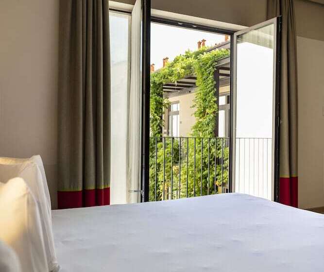 标准间, Savona 18 Suites