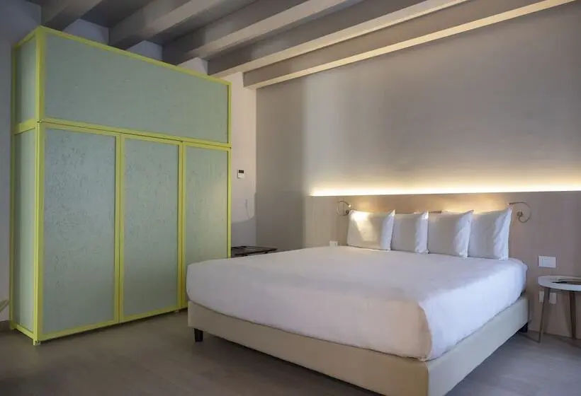Deluxe-sviitti, Savona 18 Suites