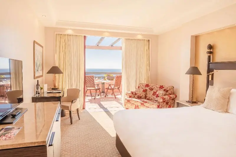 Executive-sviitti, Savona 18 Suites